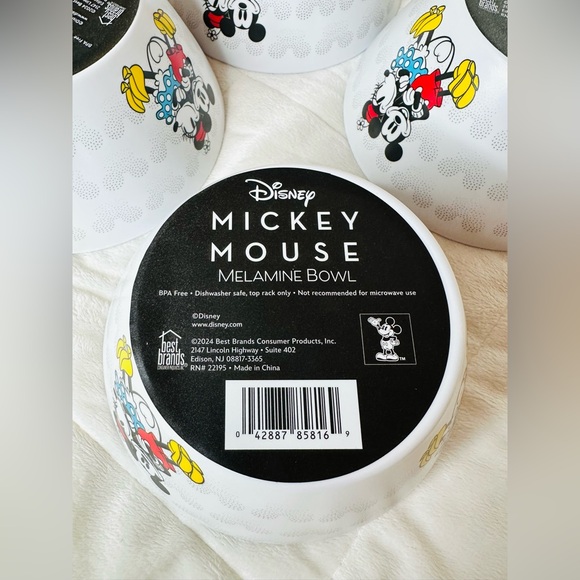4 Disney Mickey Mouse & Minnie Melamine Soup/Salad/Cereal Bowls (BPA Free) NEW - Picture 6 of 7